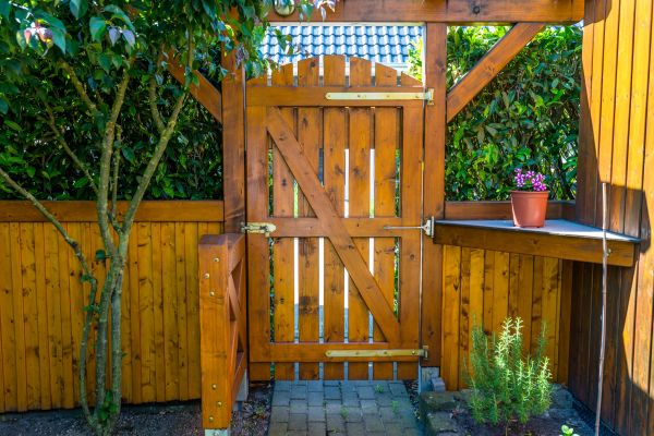 Cost of Wood Gate Repair in Great Falls